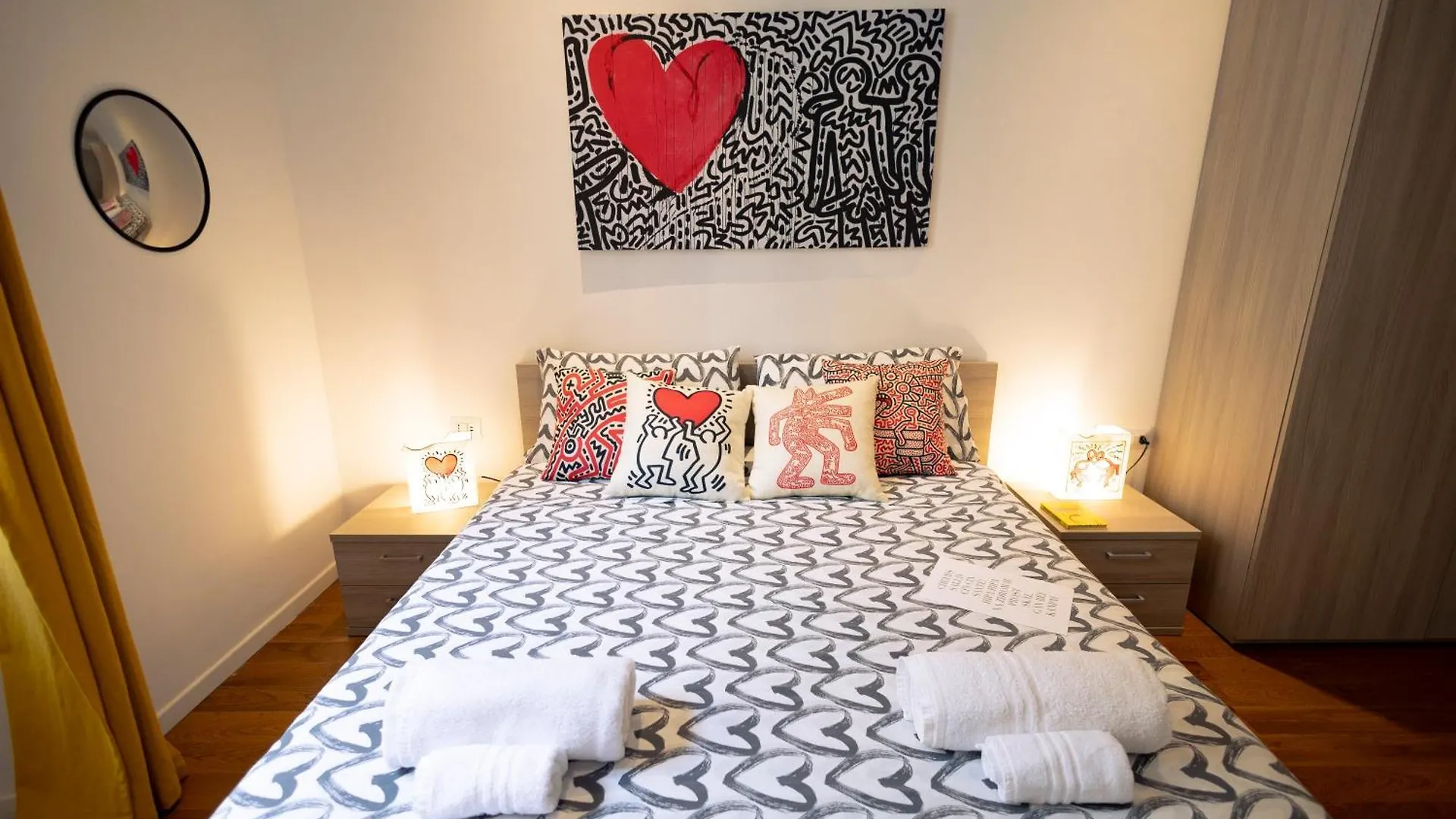 Guest house The Keith Haring Room - Private Bedroom Milan Italy